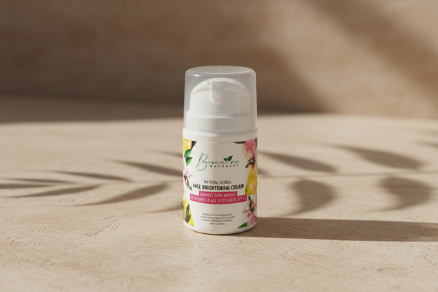 Bconscious Naturals™ Brightening Dark Spot Corrector
Daily Moisturizer | Kojic Acid + Niacinamide | SPF 12