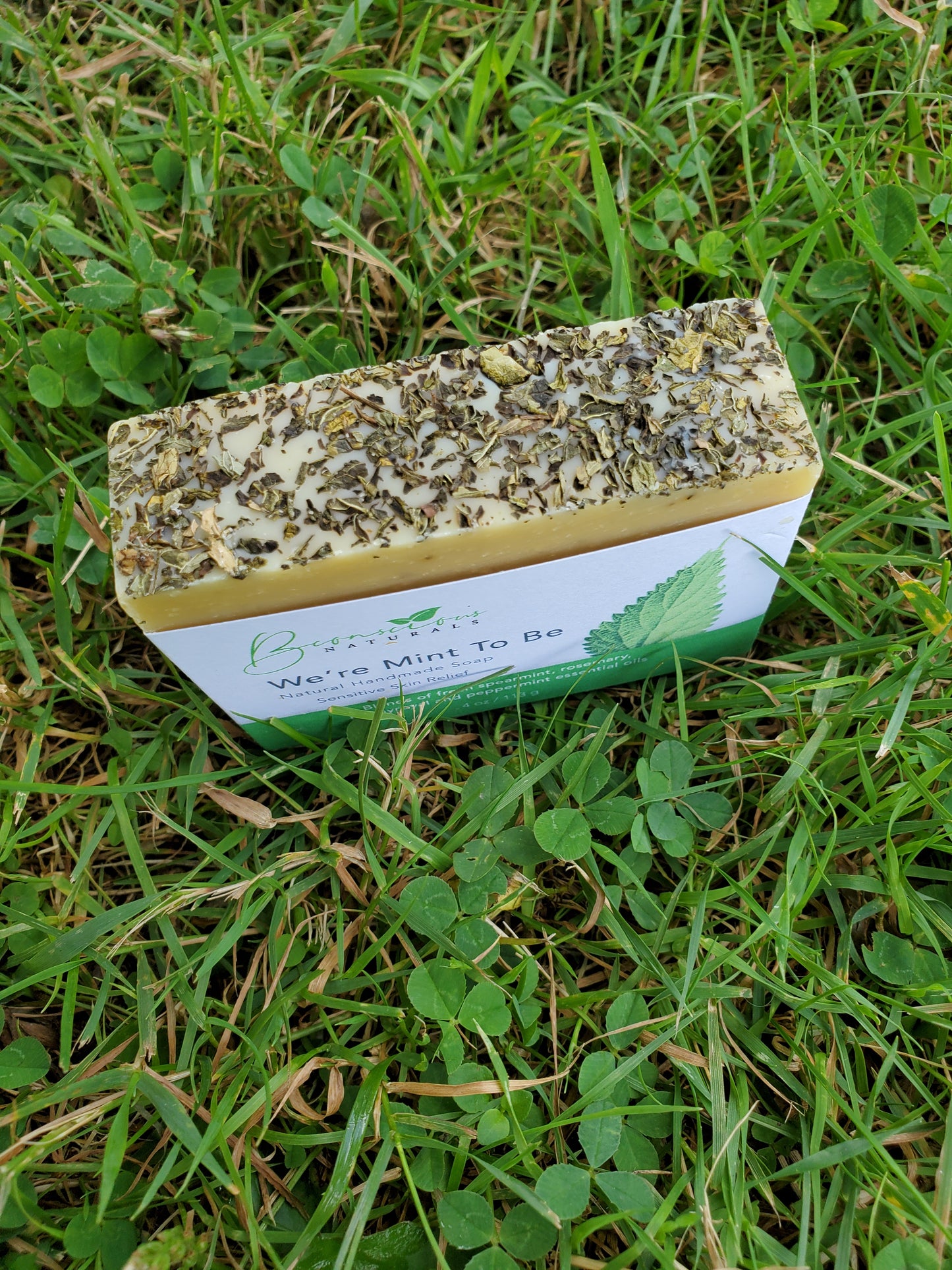 Bconscious Naturals™ We're Mint To Be" Fresh Skin Relief Soap Bar

Soothing, Moisturizing & Calming Relief for Dry, Inflammed Skin - Perfect for Sensitive Skin, Mommies-to-Be & All Skin Types!